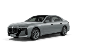 Silberner BMW 7er Limousine, Seitenansicht, auf weißem Hintergrund.