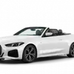 Weißes BMW 4er Cabrio von schräg vorne, Verdeck offen, auf weißem Hintergrund.