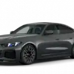 Graues BMW i4 Gran Coupé, seitliche Ansicht, auf weißem Hintergrund.